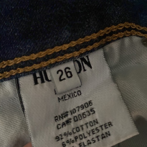 Hudson Croxley Mid thigh summer jean shorts size 26 - Picture 4 of 6